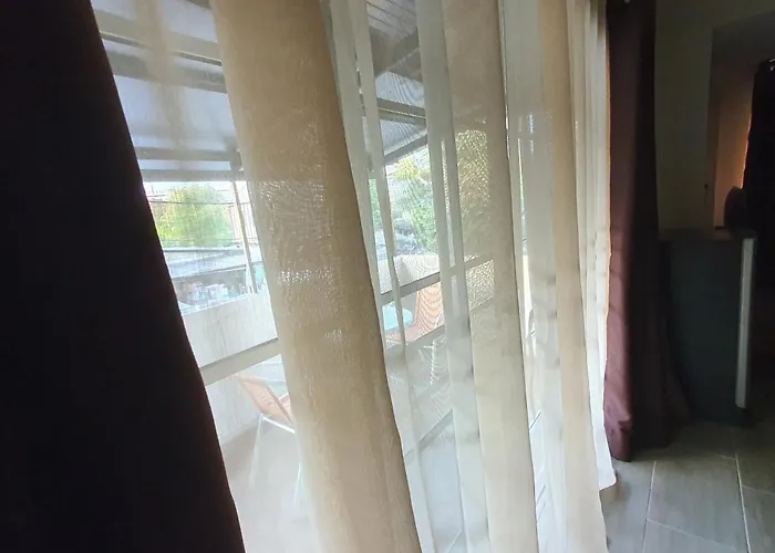 Holiday park 3 Bedroom Cozy Skytrain View Bkk Bangkok