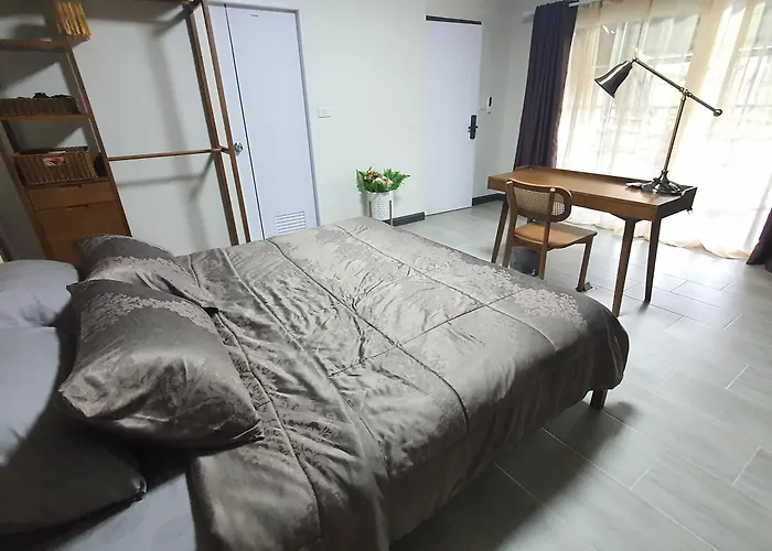 3 Bedroom Cozy Skytrain View Bkk * Bangkok