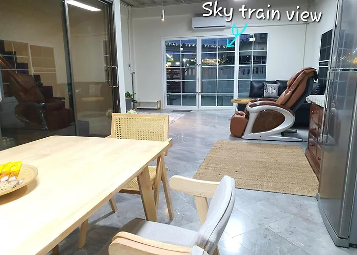 3 Bedroom Cozy Skytrain View Bkk