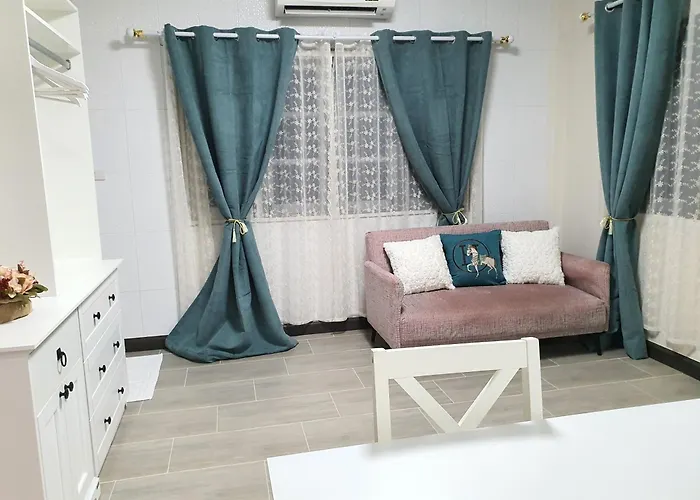 3 Bedroom Cozy Skytrain View Bkk * Bangkok
