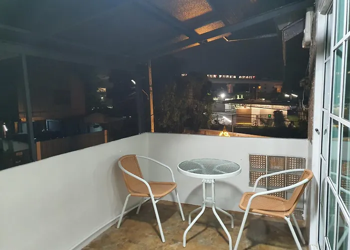 Holiday park 3 Bedroom Cozy Skytrain View Bkk