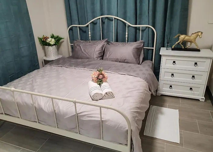 Holiday park 3 Bedroom Cozy Skytrain View Bkk
