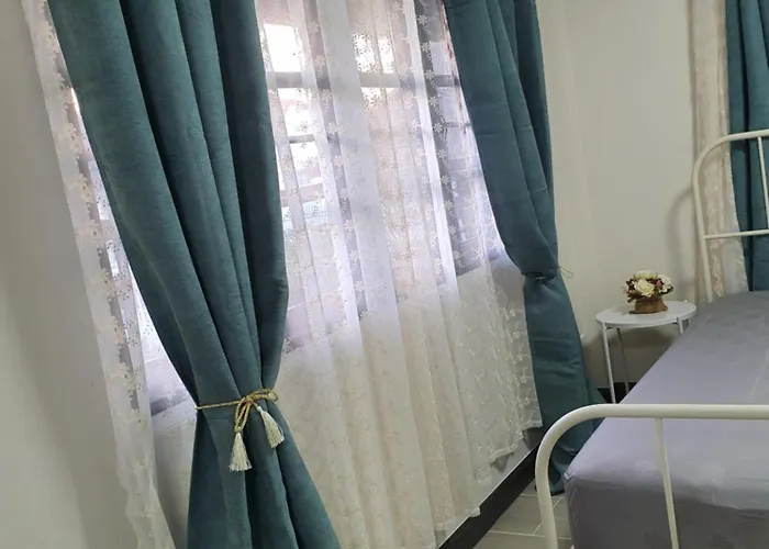 Holiday park 3 Bedroom Cozy Skytrain View Bkk