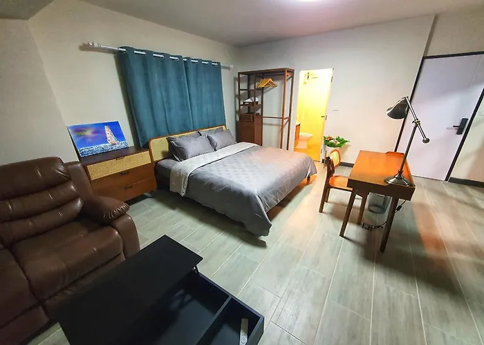 3 Bedroom Cozy Skytrain View Bkk Holiday park Bangkok